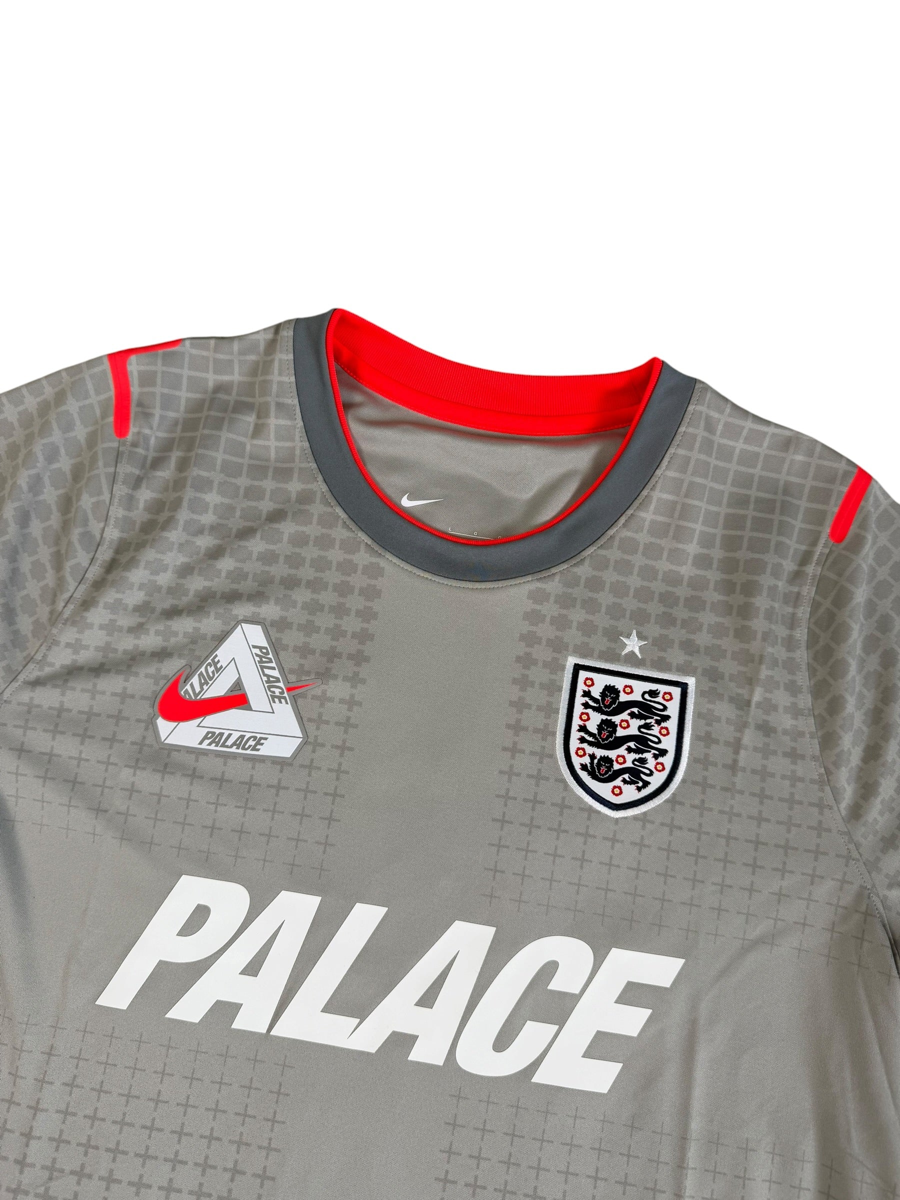 Palace x Nike England Dri-FIT Academy Pro Short Sleeve Football Top (Large)