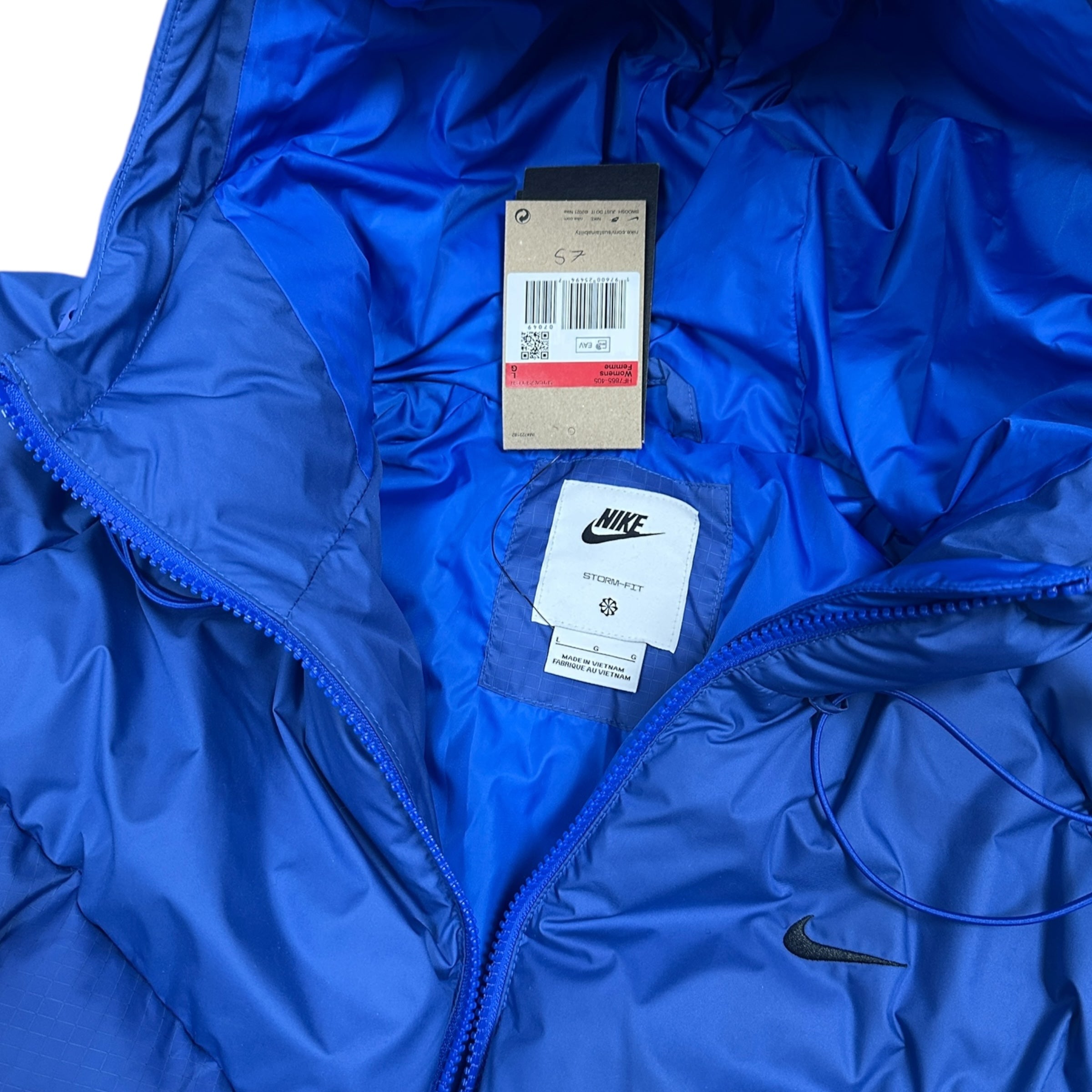 BRAND NEW NIKE WOMENS PUFFER COAT (L)