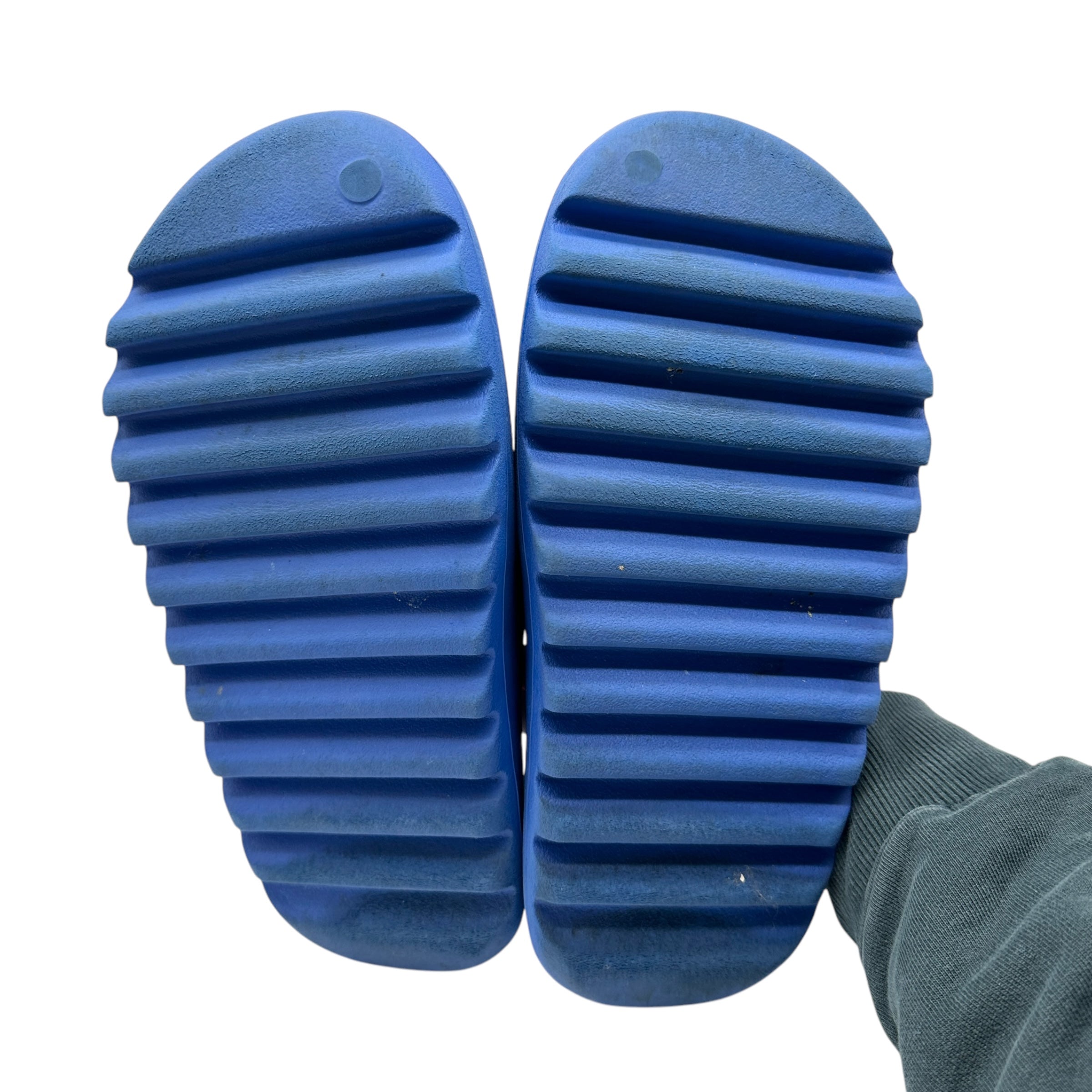 YEEZY SLIDES BLUE (UK 9)