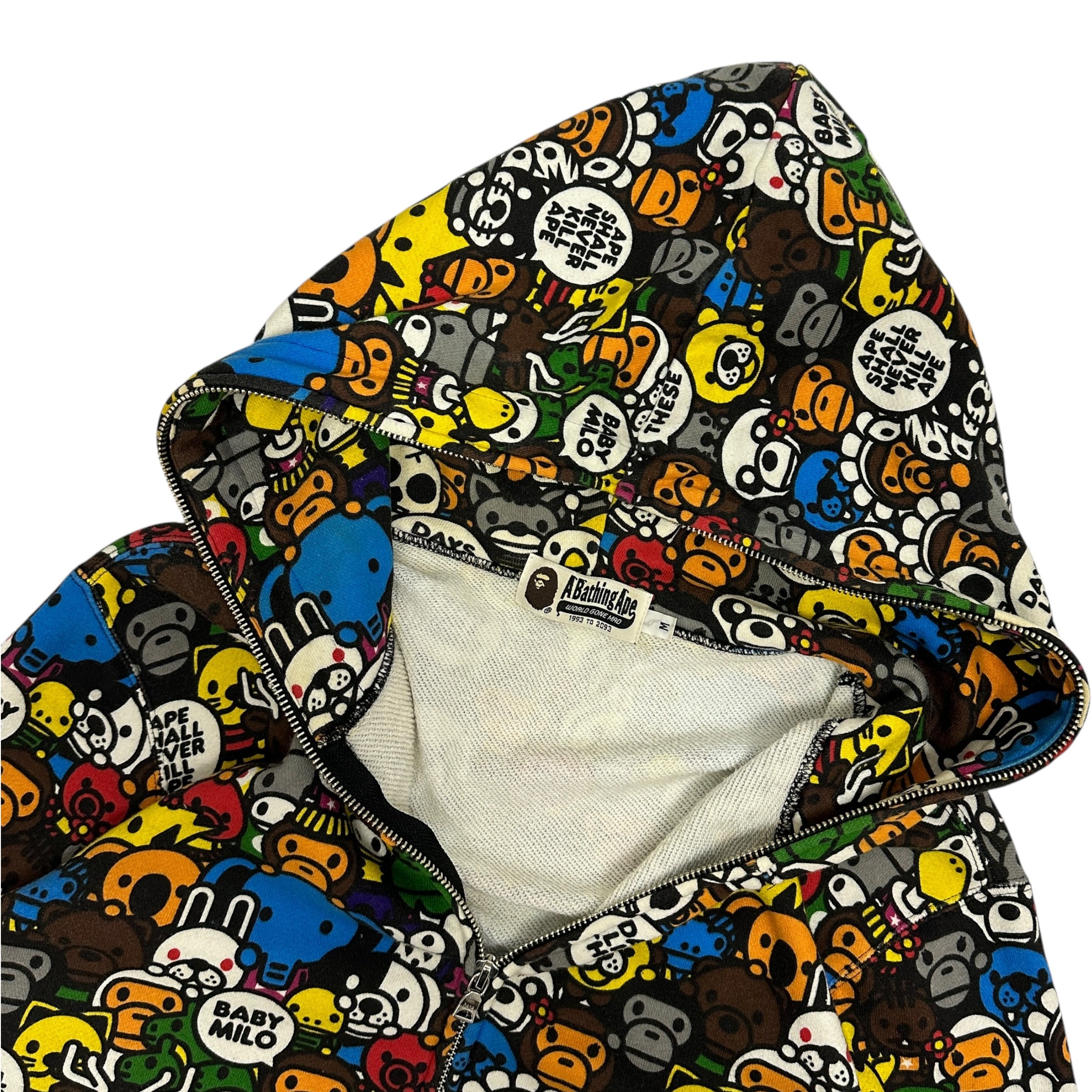 A BATHING APE ZIP UP HOODIE (M)