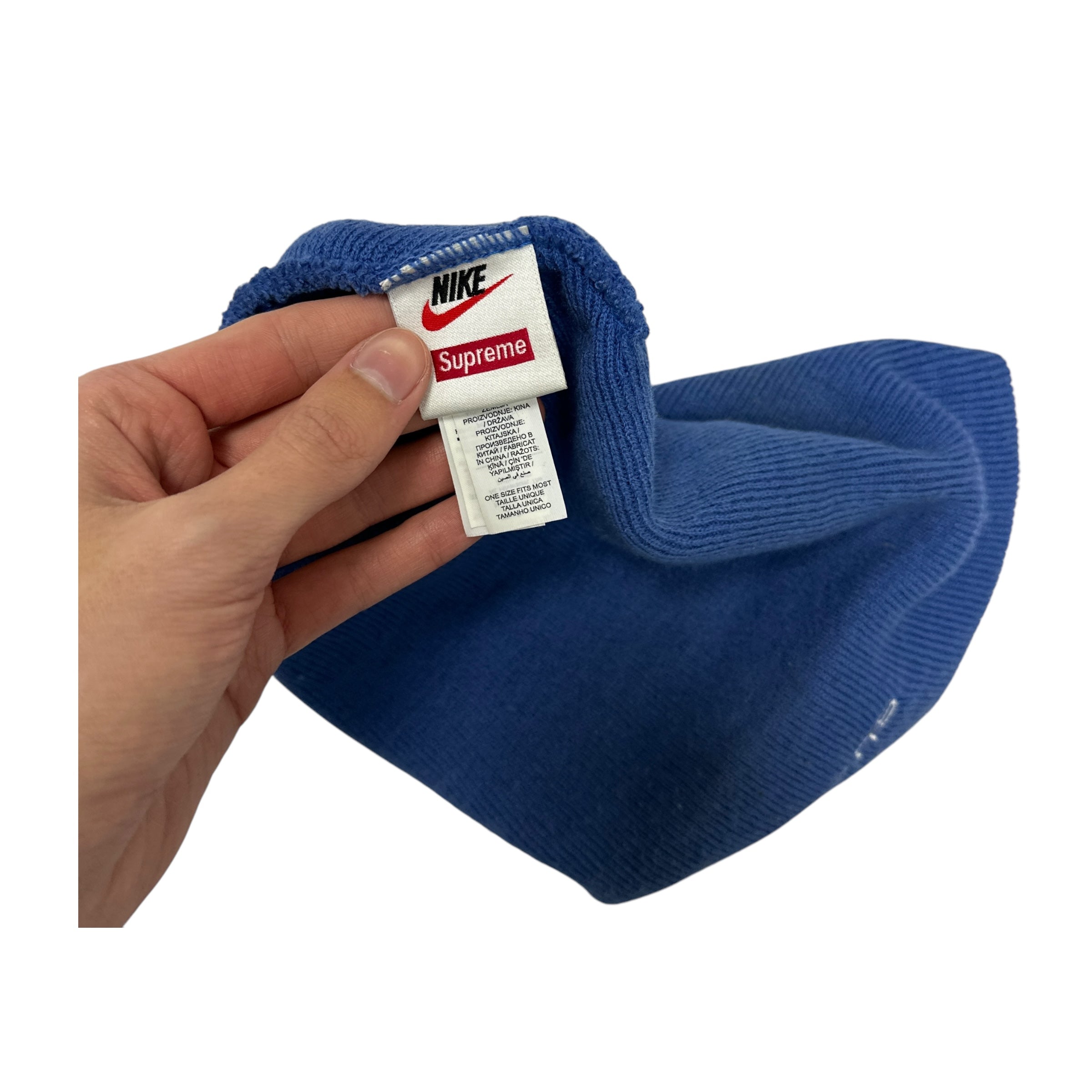 SUPREME NIKE BEANIE (OS)