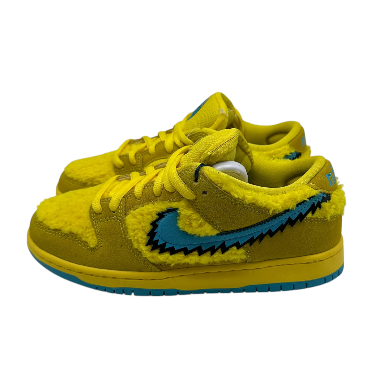 Kicks
