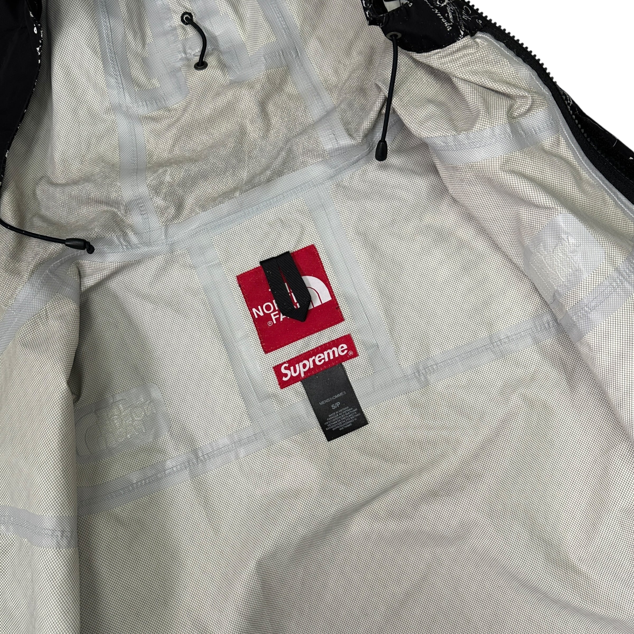 SUPREME X THE NORTH FACE VENTURE JACKET SS12 (S)